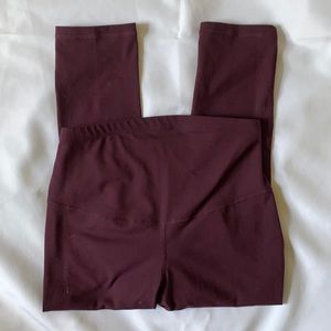 Old Navy Active Maternity Cropped Workout Leggings